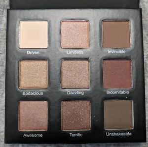 RealHer Eyeshadow Palette Natural Colors